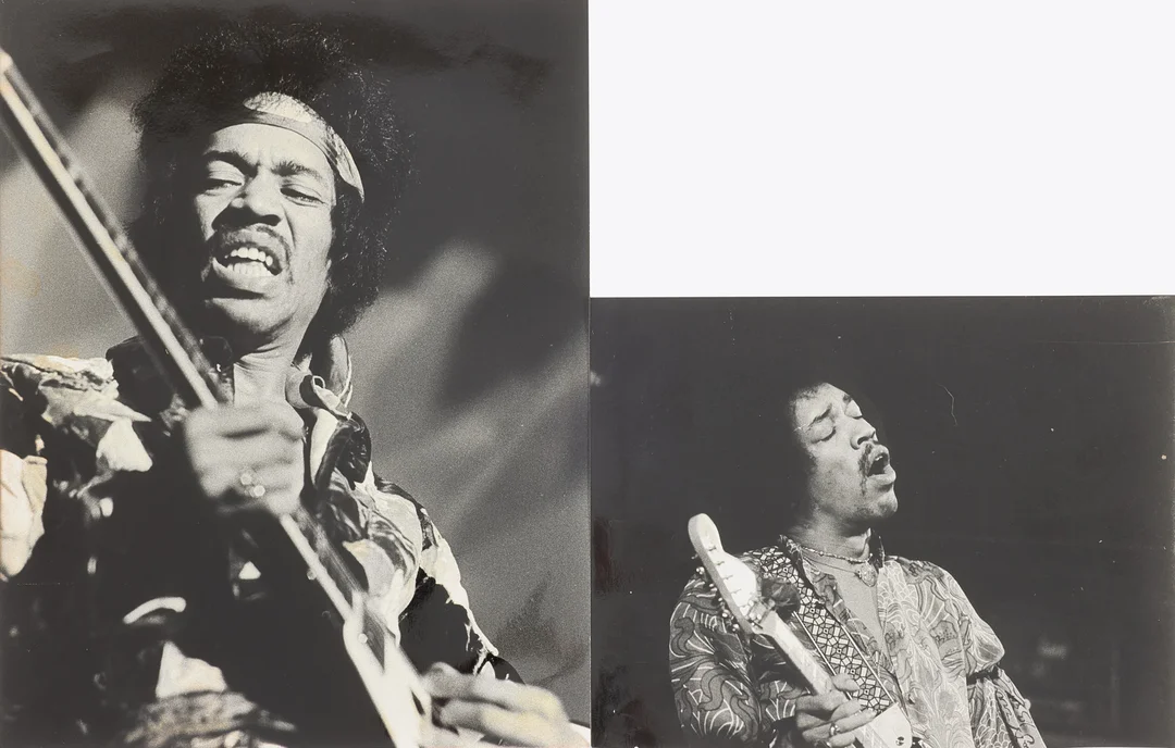 JIMI HENDRIX. 2 st, orginalfotografier, Konserthuset 1969 Stockholm, KB Hallen 1970. — Photography — Stockholms Auktionsverk Sickla