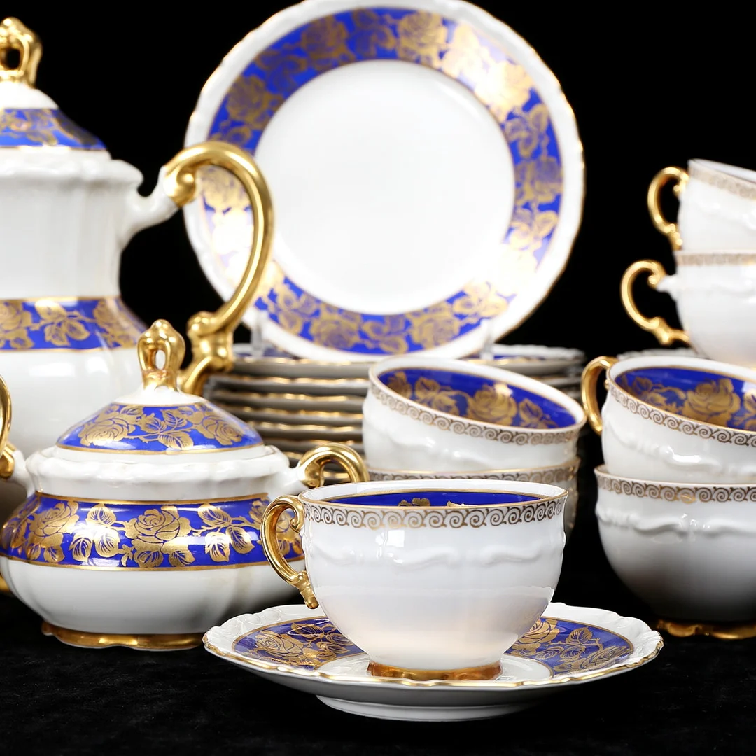 KAFFESERVIS, 36 delar, porslin, Mitterteich, Bavaria. — European — Växjö Auktionskammare