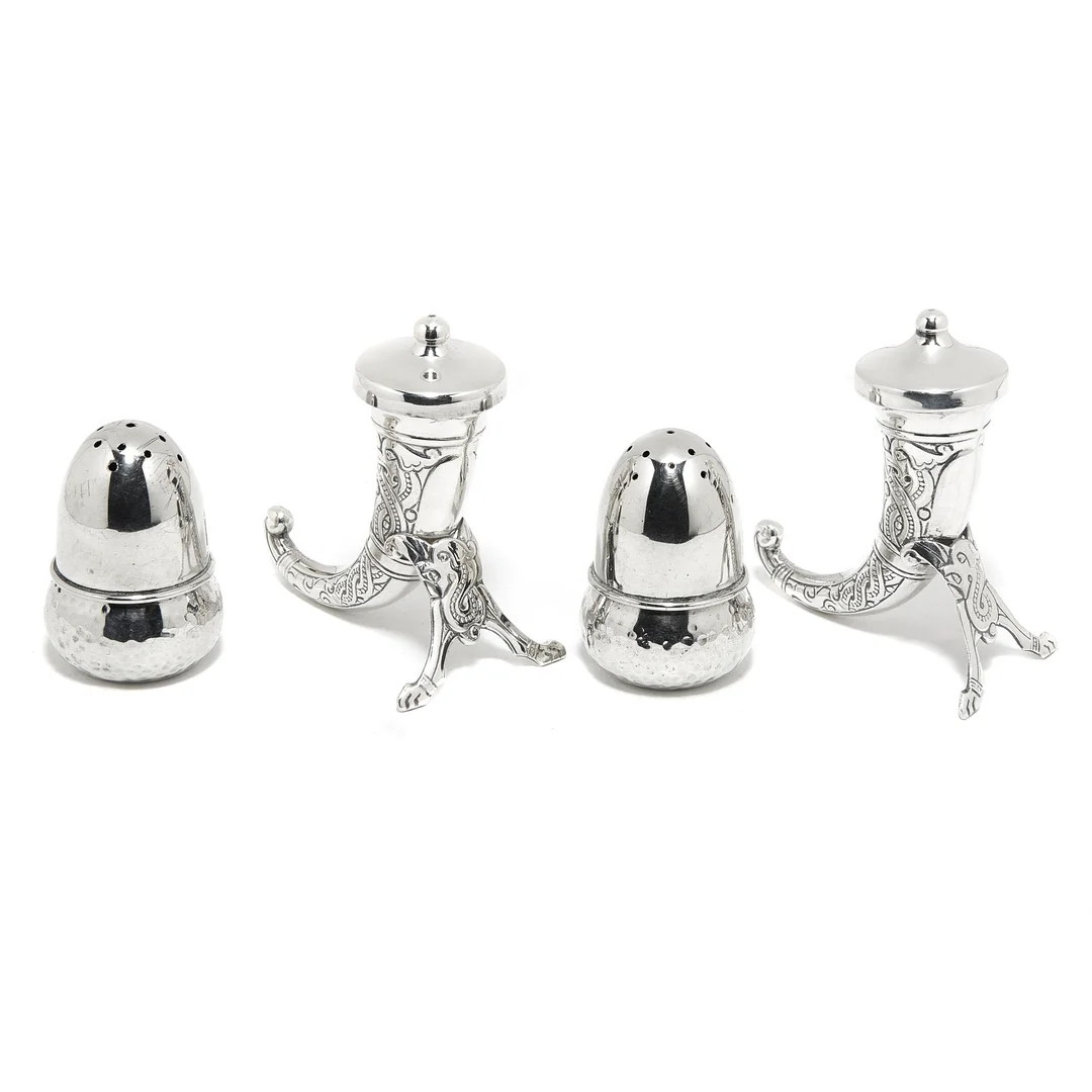 Salt- og pepperbøsser — Salt- og pepperbøsser — Gjenstand/Sølv — Blomqvist