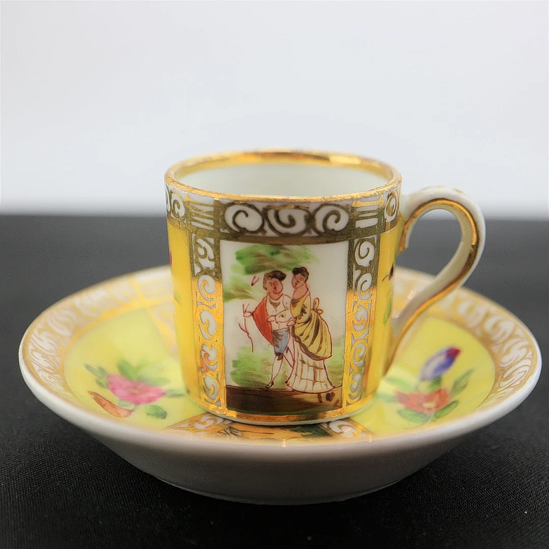 HELENA WOLFSOHN MINIATUR PORZELLAN TASSE. — European — Kunst- und Auktionshaus Kleinhenz