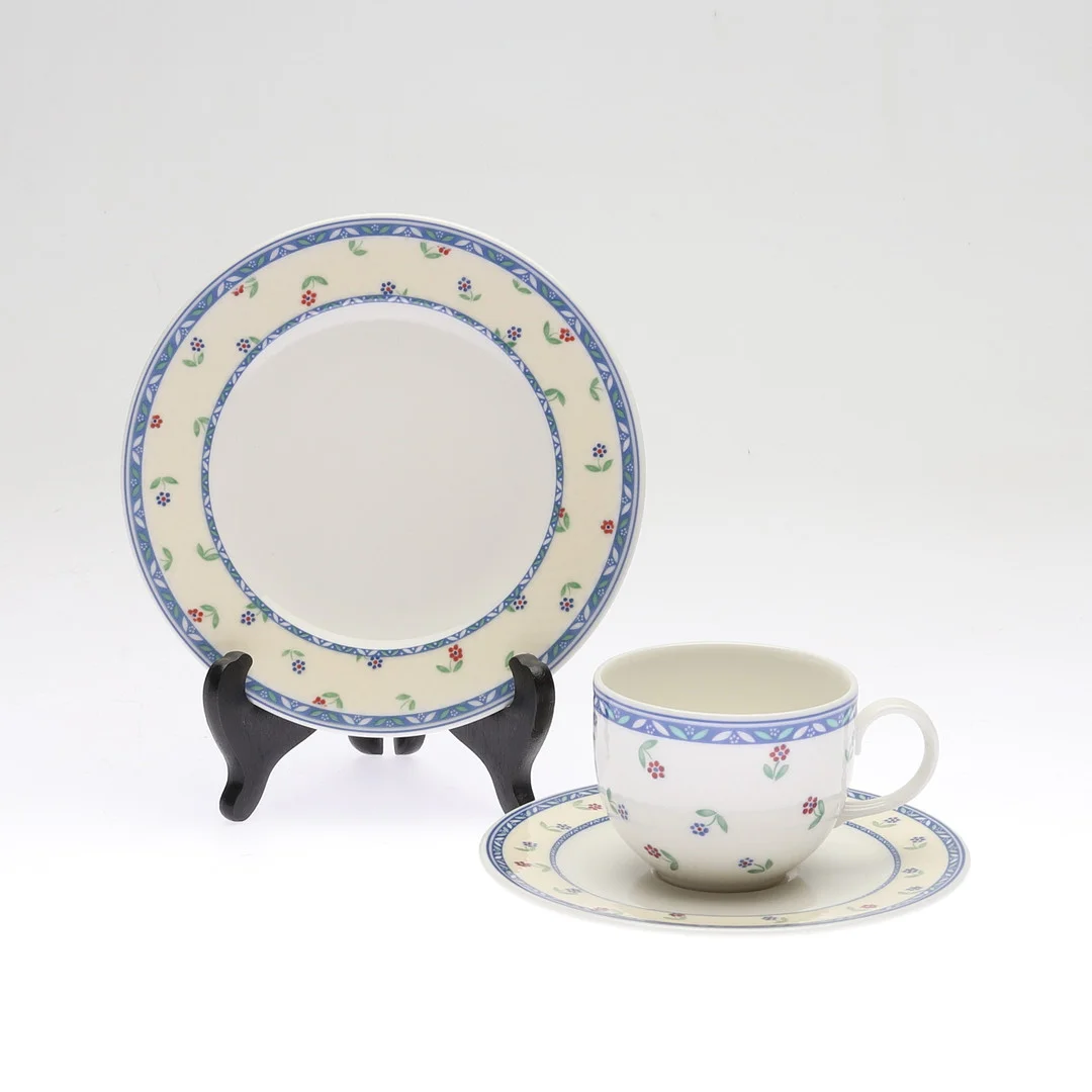 SERVISDELAR, 18 st, porslin, Villeroy & Boch, Tyskland. — European — Gomér & Andersson Norrköping