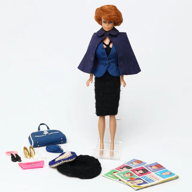 MATTEL INC, "Barbie", titian bubble cut med kläder, 1960-tal.