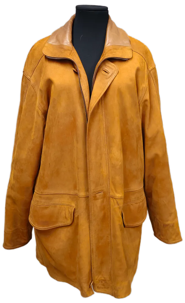 CHAQUETÓN DE PIEL DE CORDERO DE CABALLERO EN ACABO NOBUK.