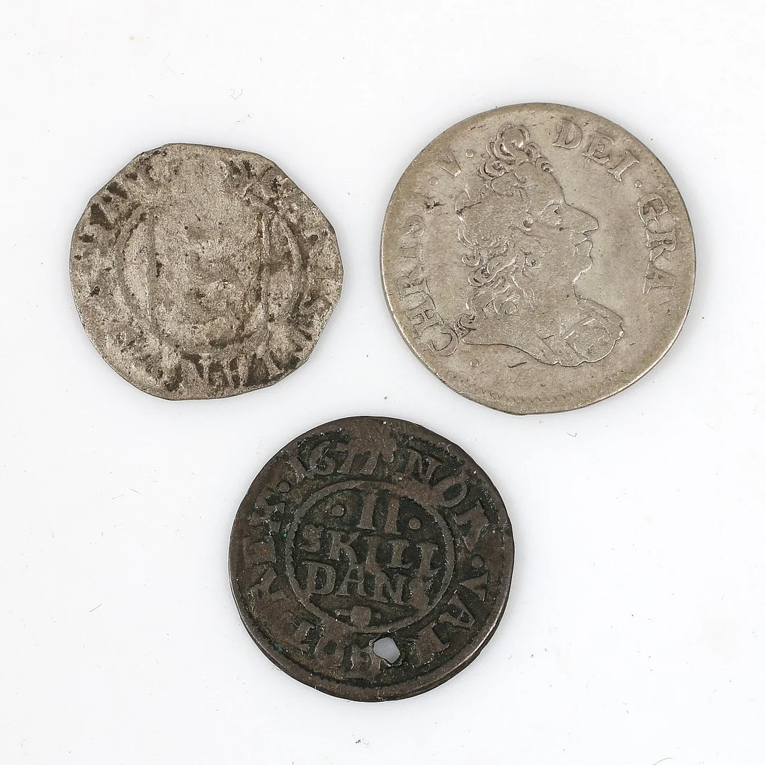 SILVERMYNT, 3 st. 2 och 8 Skilling, Christian V. Danmark. 1677/95. — Coins & Banknotes — Stadsauktion Sundsvall