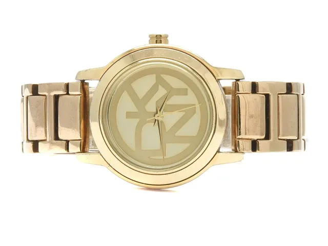 DKNY damur 32mm, quartz, mineralglas, NY-8876, 1151409, guld på stål, slitage på länk