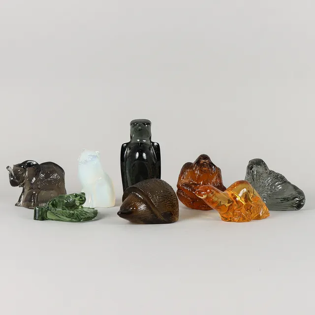 PAUL HOFF. Glasfigurer, Kosta Boda, 8 stycken.