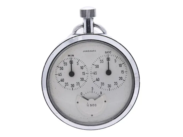 Stoppur Junghans stål Ø54mm, sernr:47413F, graverad bakboett, plastglas repor