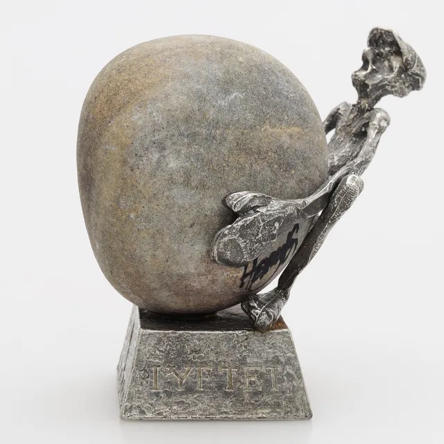 HENRY GUSTAFSSON. Skulptur, Tenn/sten, "Lyftet", signerad.
