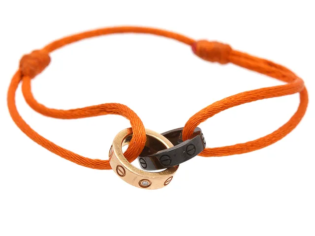 CARTIER, armband, Love Bracelet, 18K roséguld, keramik, 4 briljantslipade diamanter ca 0,024 ctv, refnr CYD644, justerbart silkesarmband.