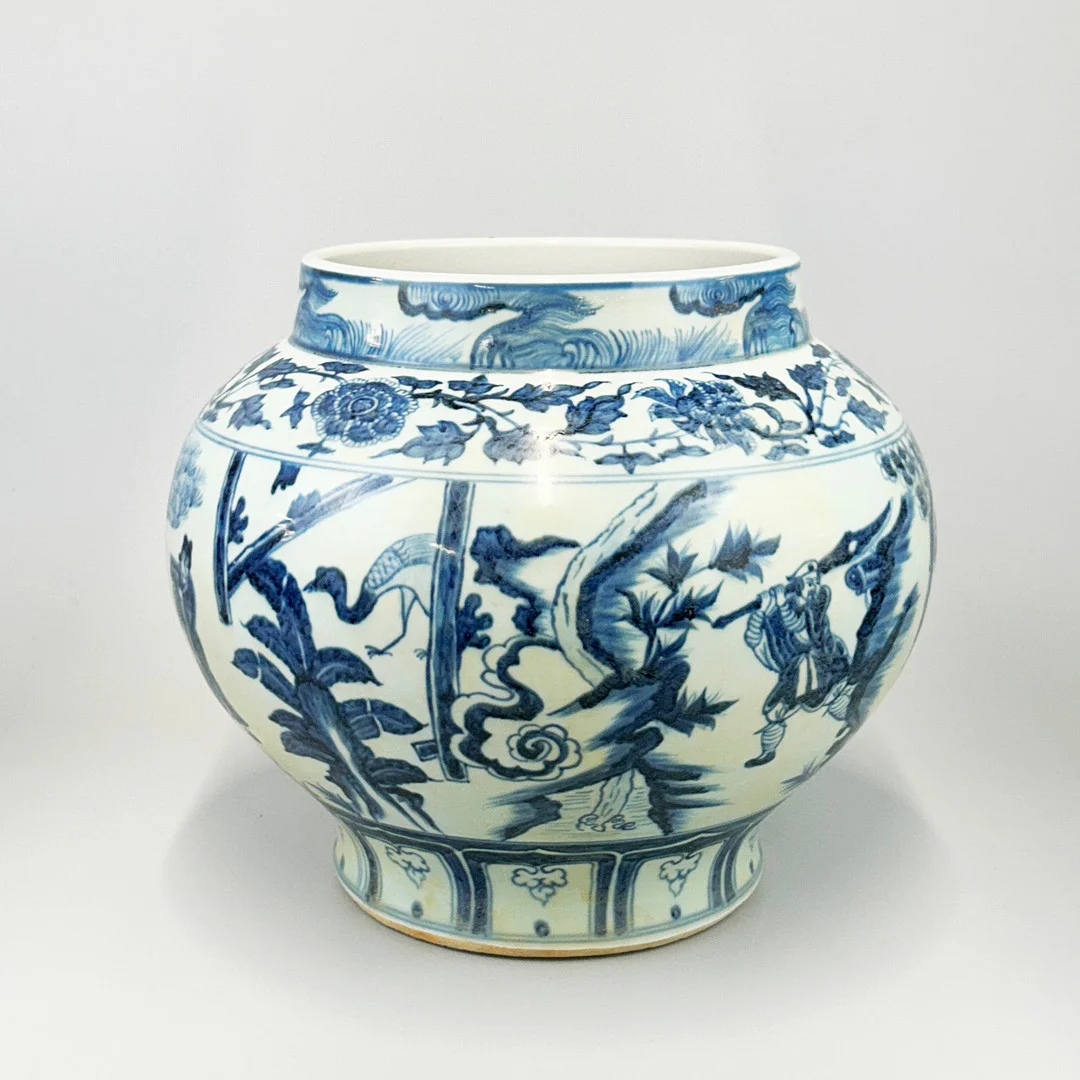LARGE CHINESE PORCELAIN BOWL. — Ceramics & Porcelain — Chalkwell Auctions
