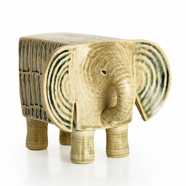LISA LARSON. Figurin, "Elefant" ur serien "Afrika", Gustavsbergs studio 1960–1970, glaserat stengods.