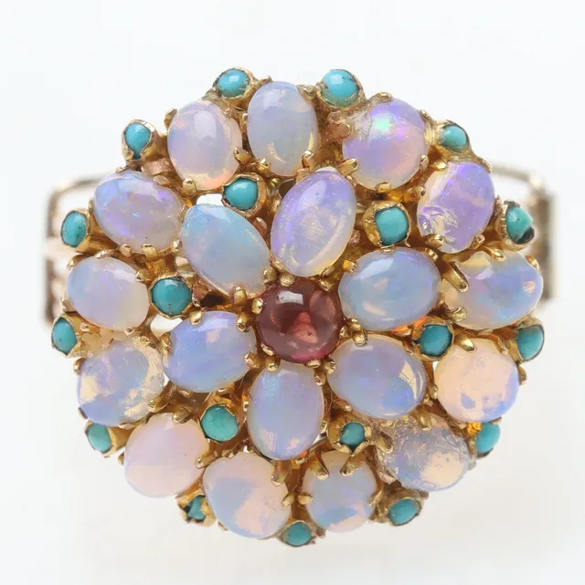 COCKTAILRING, 14K guld med opaler & turkoser.