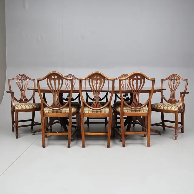 MATGRUPP, 9 delar, Engelsk stil, Jaycee Furniture LTD, 1900-talets slut.