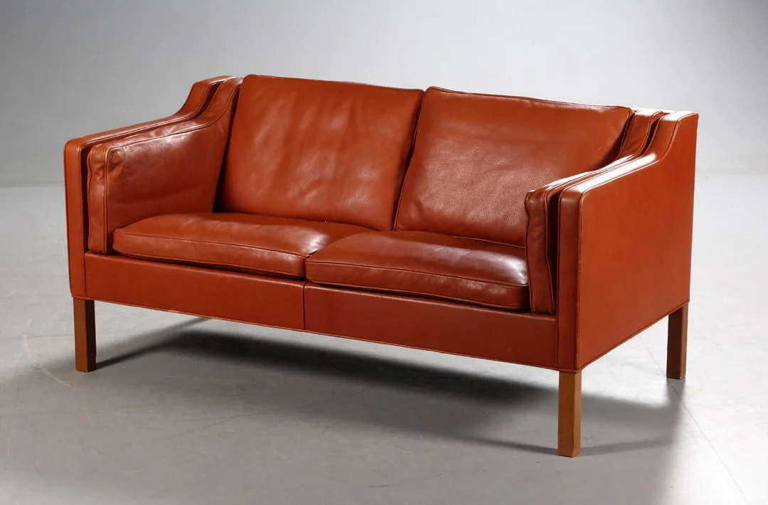 Børge Mogensen. Two-seater sofa, Model 2213, brown leather — Furniture/Lounge suites, sofas — Lauritz