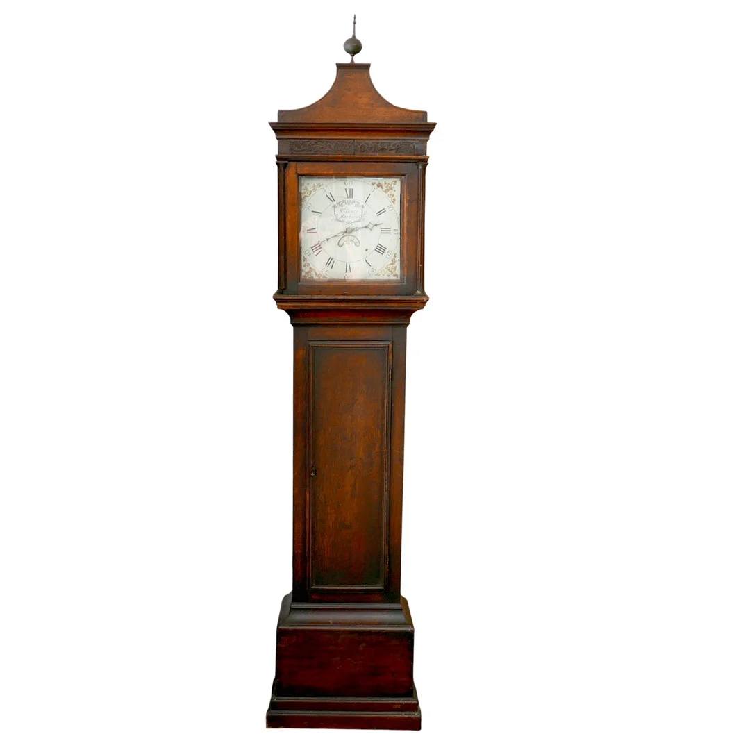 AN 18TH CENTURY OAK LONG CASE CLOCK. — Longcase clocks — Batemans of Stamford
