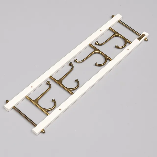 KLÄDHÄNGARE, "Dekorativ", Skogslunds Metallgjuteri, Anderstorp, 1960-tal.