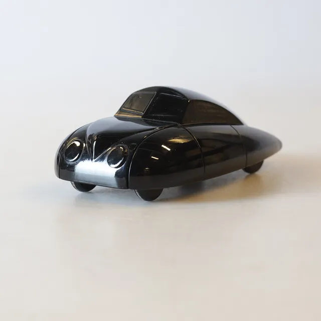 ULF HANSES. Saab 001, "Ur Saab", Playsam.