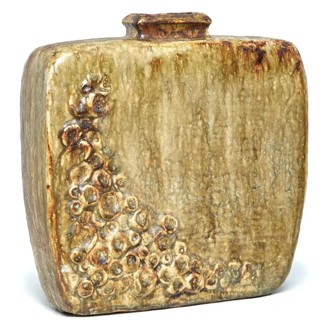 Mjelve, Turid — Vase