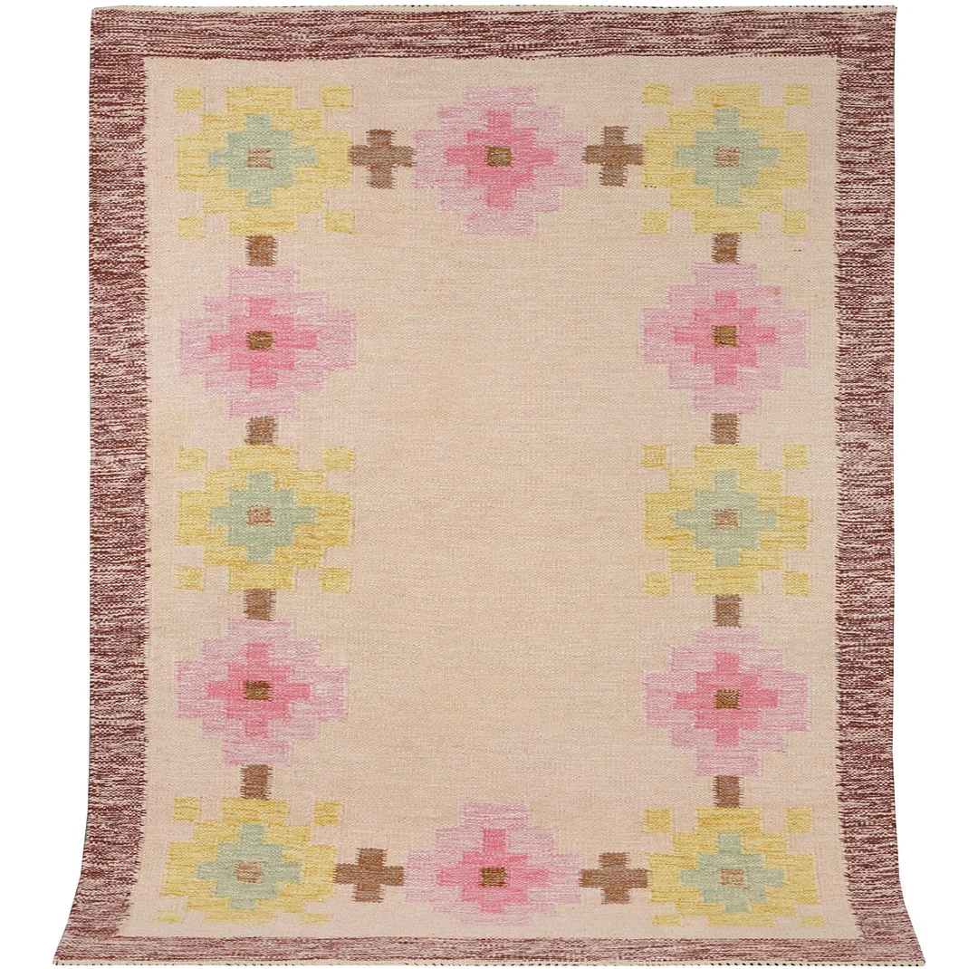 MATTA, röllakan, 225X175 cm. — European Carpets & Textiles — Formstad Auktioner