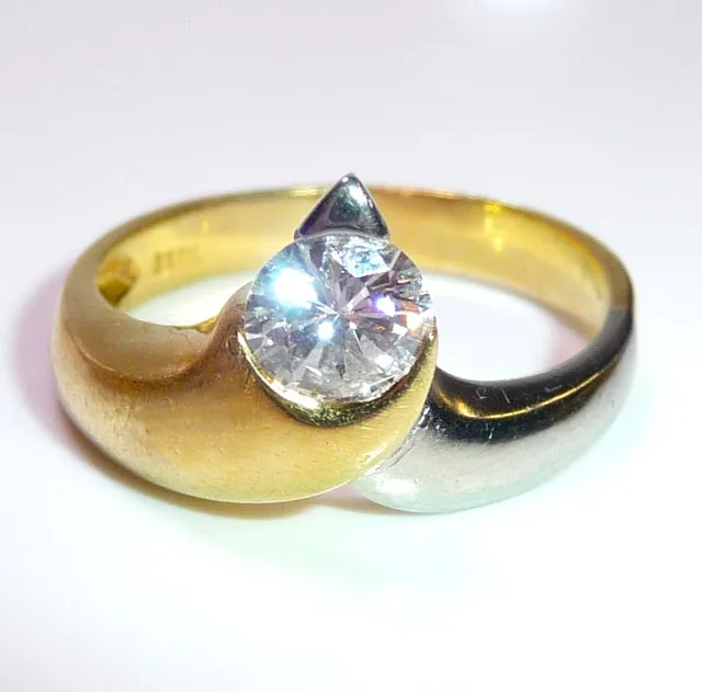 Ring 750 Gold, 0.70 ct. Diamant.