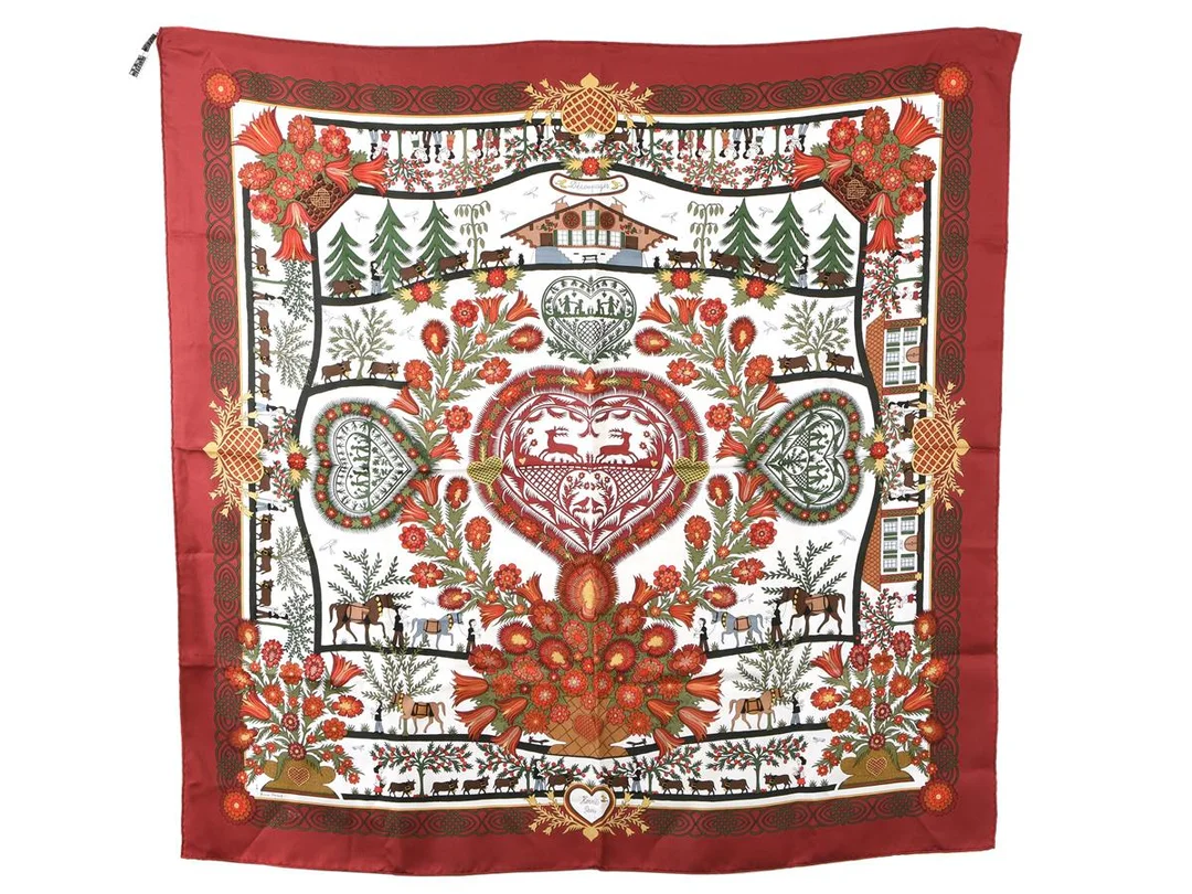 SCARF, HERMÈS, "Decoupages" By Anne Rosat, 100 % twill siden, 90x90 cm, vinröd, grön, brun, röd, någon fläck. — Accessoarer/Scarves — Kaplans