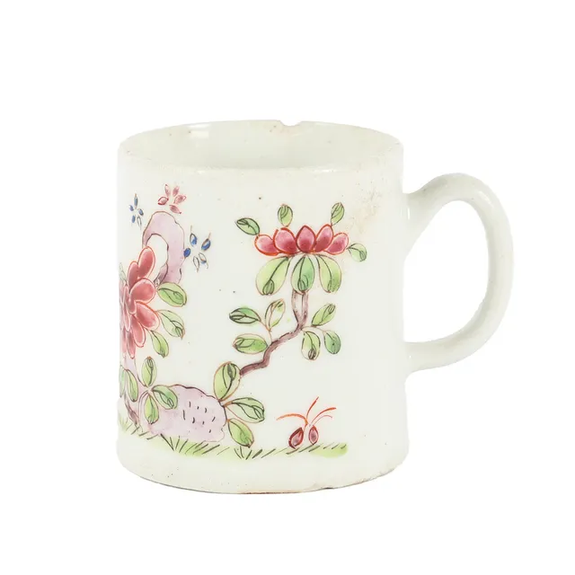 A WORCESTER COFFEE CUP, CIRCA 1770.