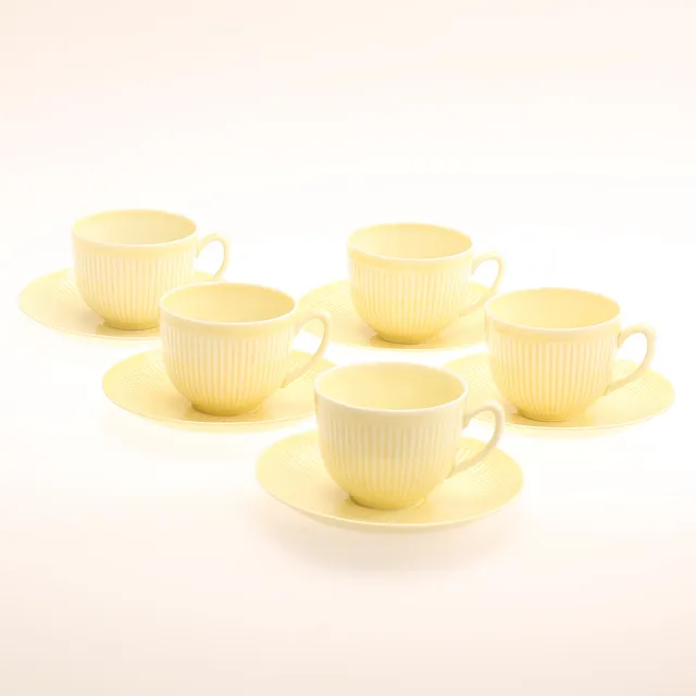 HERTHA BENGTSON. Kaffekoppar med fat, 5 stycken, "Kolorita", Rörstrand.