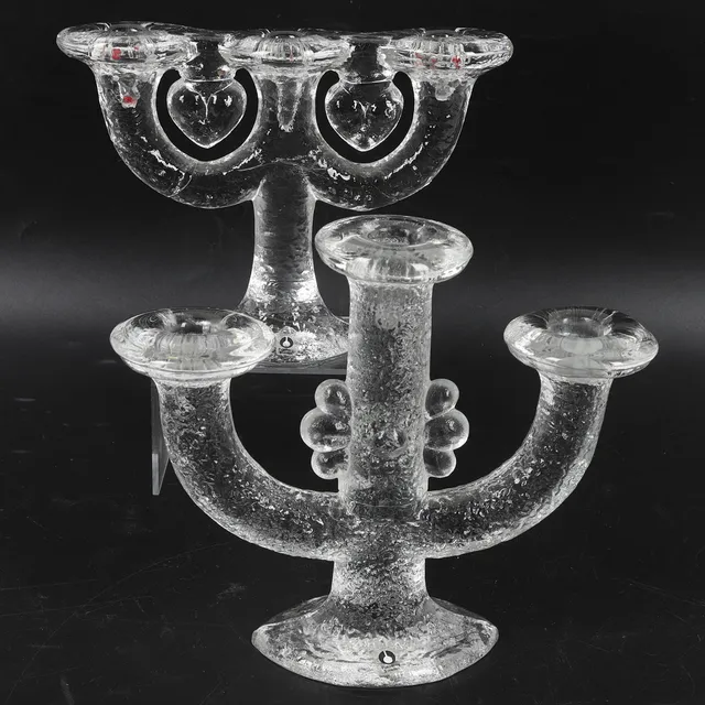 STAFFAN GELLERSTEDT. Ljusstakar, 2 st, glas, etikettmärkta, Pukeberg glasbruk, 1900-tal.