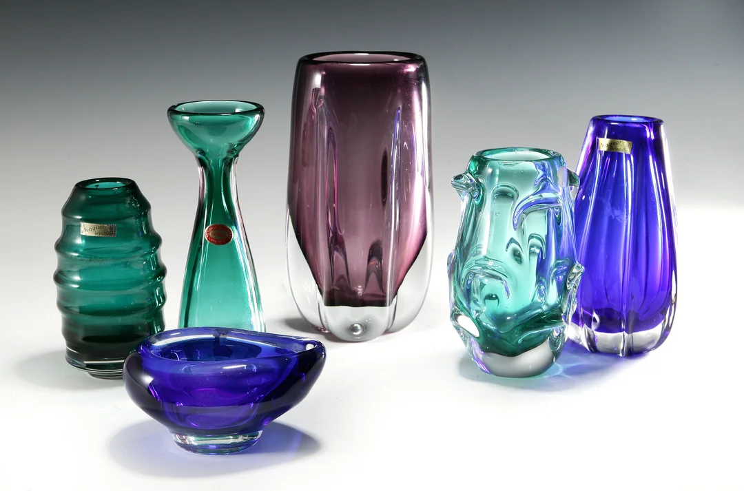 Skål og vaser — Skål og vaser — Gjenstand/Glass — Blomqvist