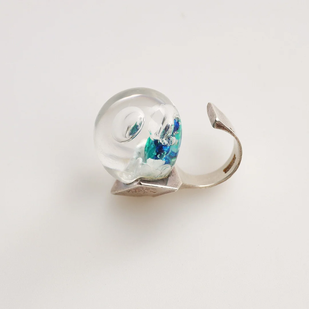 BJÖRN WECKSTRÖM, ring, "Förstelnad sjö", silver, Lapponia, Finland, 1975. — Rings — Auktionsverket Engelholm