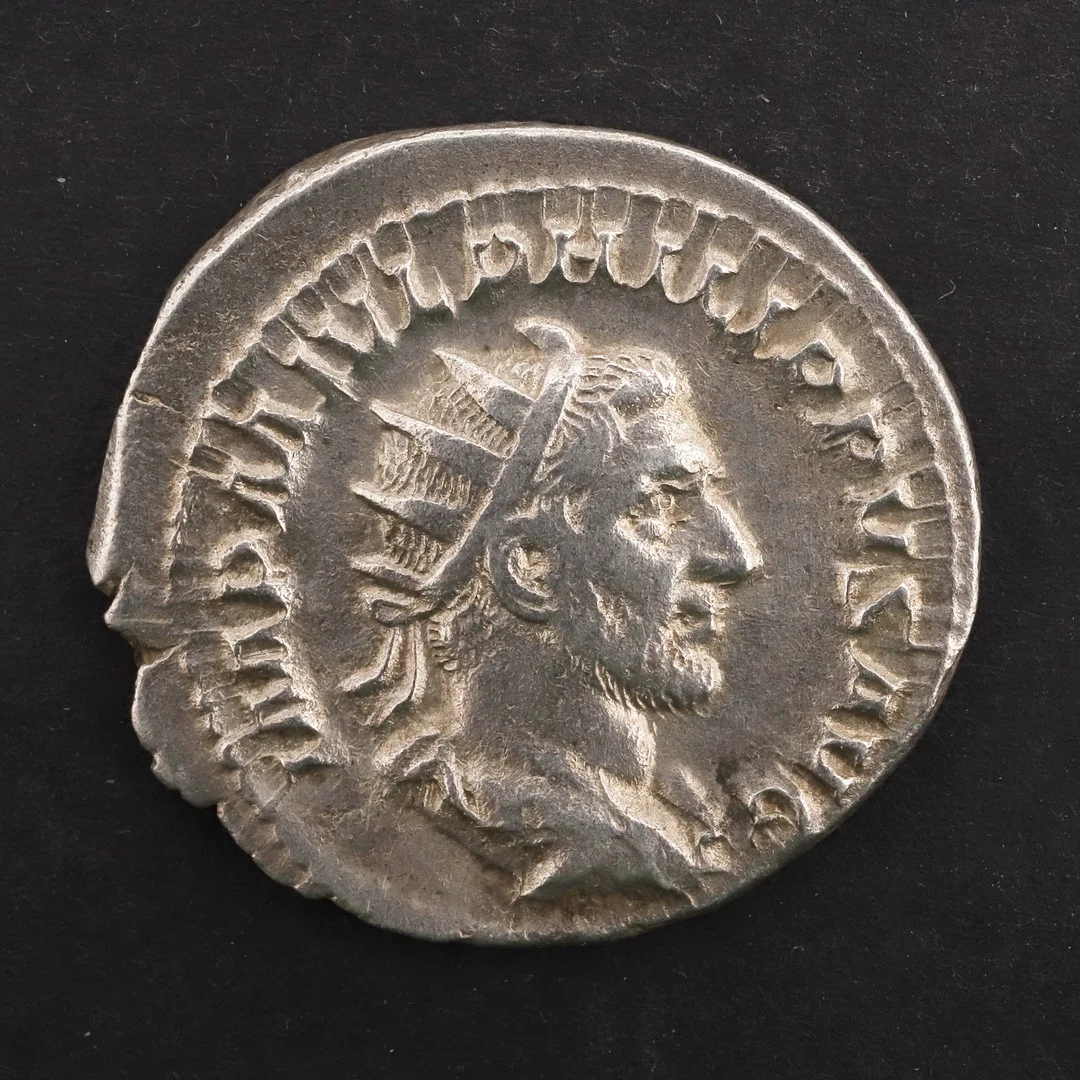 A ROMAN ANTONINIANINIANUS OF PHILP 'THE ARAB' 204 - 249. — Coins & Banknotes — Lawrences Auctioneers