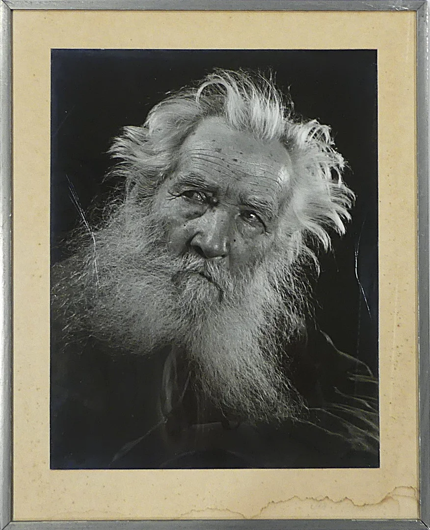 PER FORSELL. "Resare - Per", porträtt, fotografi. — Photography — Lysekils Auktionsbyrå
