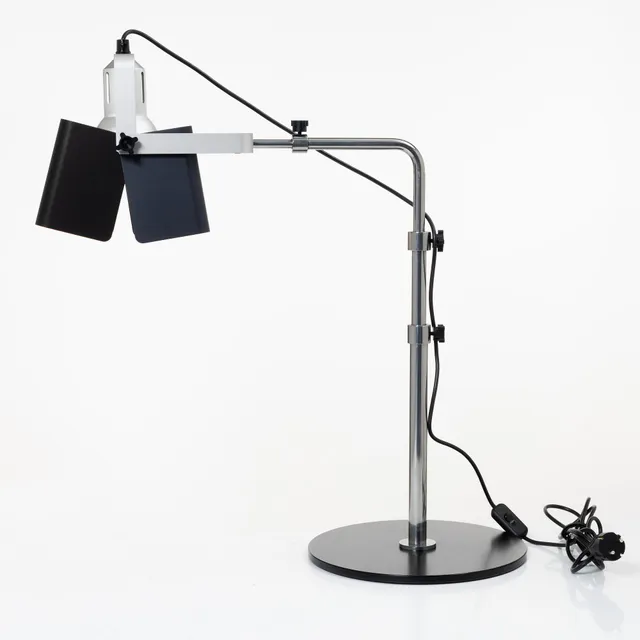 Yrjö Kukkapuro, bordslampa, "YK100B1", Blond Belysning, 2020-tal.