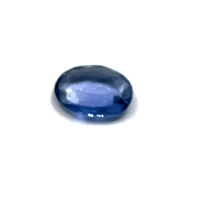 - 0.52ct Natural Blue Sapphire. Oval Cut.
