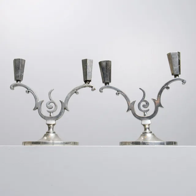 FOLKE ARSTRÖM. Ljusstakar, 2 st, tenn, Edlunds Silverfabrik, 1931.