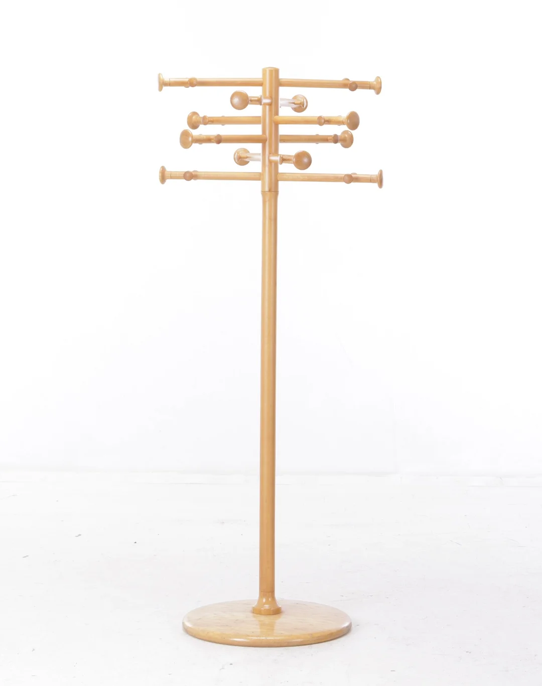 Nanna Ditzel. Mute servant made of beech — Furniture/Other furniture — Lauritz