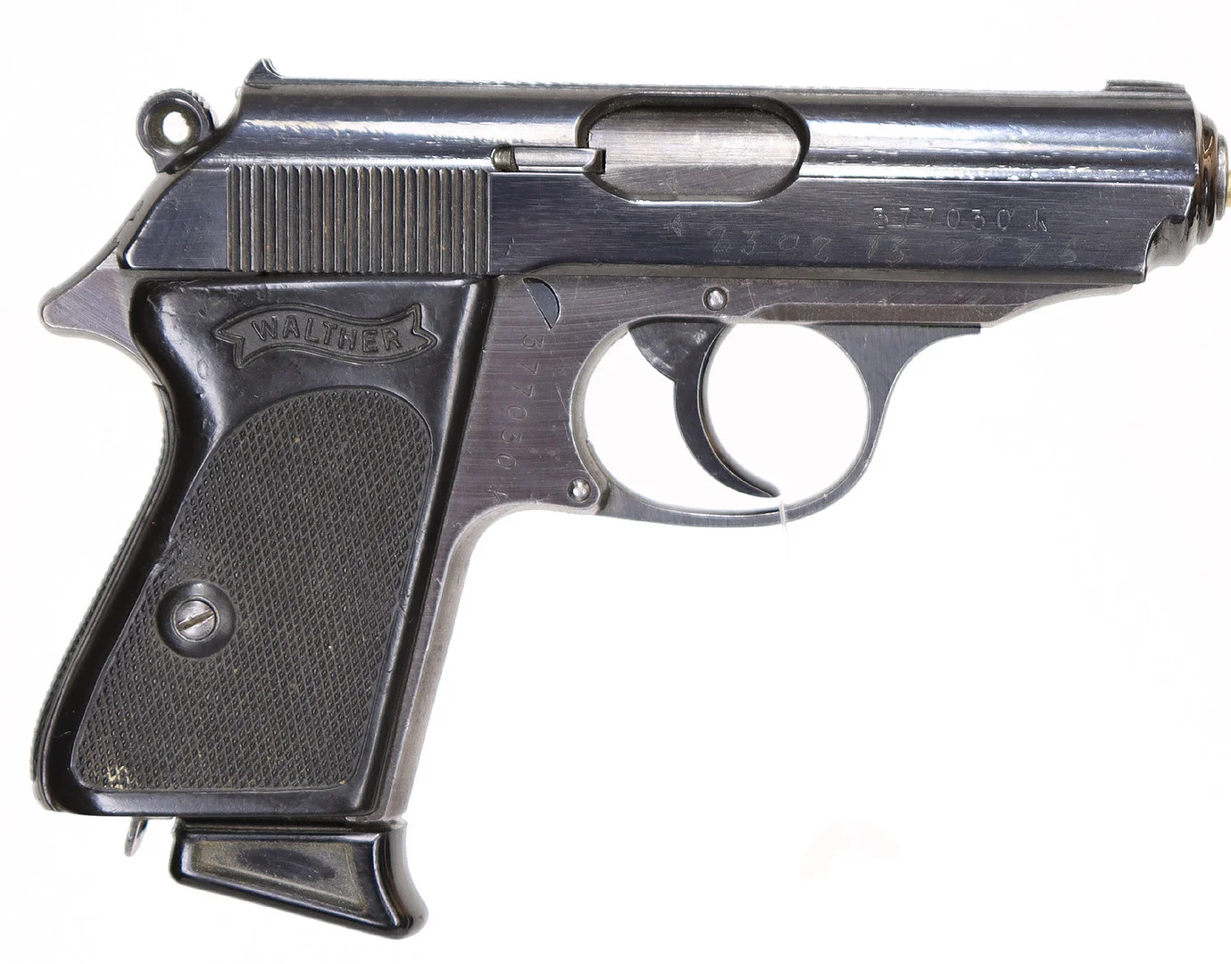 76. PISTOL, tysk, Halvautomatisk, fabrikat Walter Zella-Mehlis, modell PPK, kaliber 7,65mm, tillv.nr 377030K. — Pistols — Walter Borg