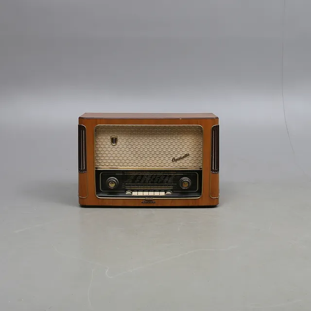 RADIO, Operette.