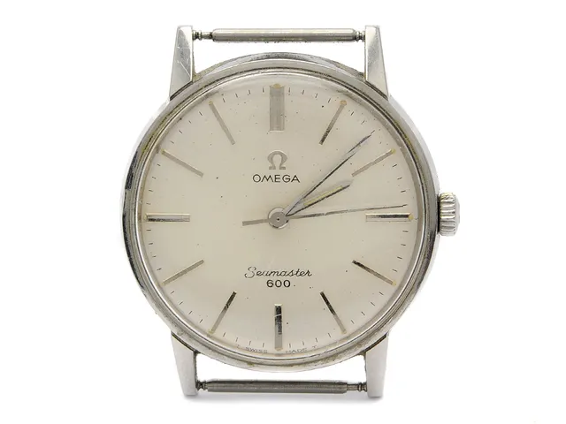 OMEGA, Seamaster 600, Cal 601, Serie nr. 25053566, Ref nr. ST 135.011, Boett nr. 135.011, herrur, 34 mm, stål, manuell, plexiglas, skadad urtavla, skadad boett, defekt, ca 1967.
