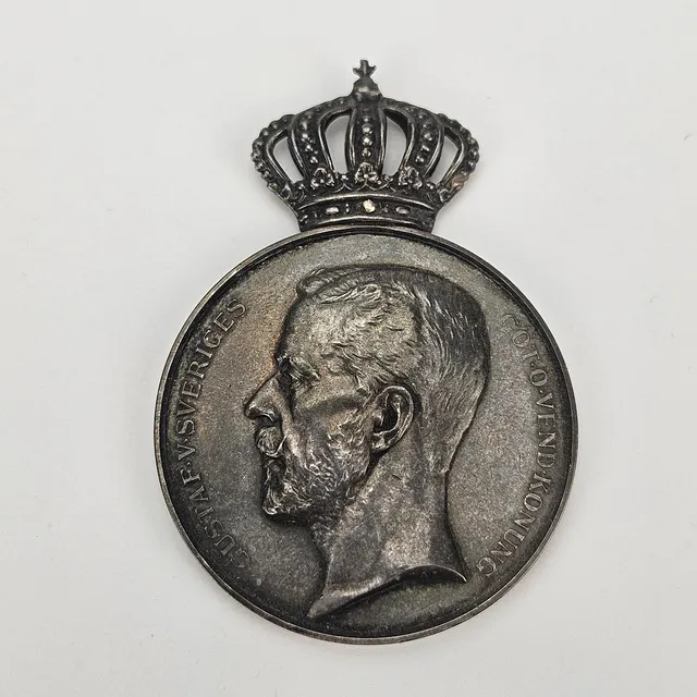 FÖRTJÄNSTMEDALJ, silver, Gustaf V, Sverige, vikt ca. 37 gram.