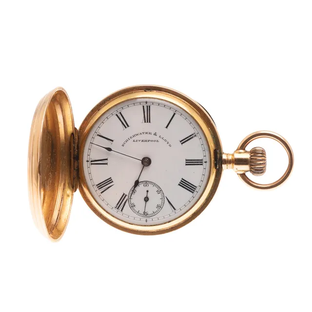 AN 18CT GOLD FULL HUNTING CASED POCKET WATCH BY SCHIEWATER & LLOYD, LIVERPOOL.