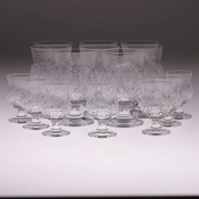 LARS HELLSTEN. glas, 16 st, "Eden", Orrefors.