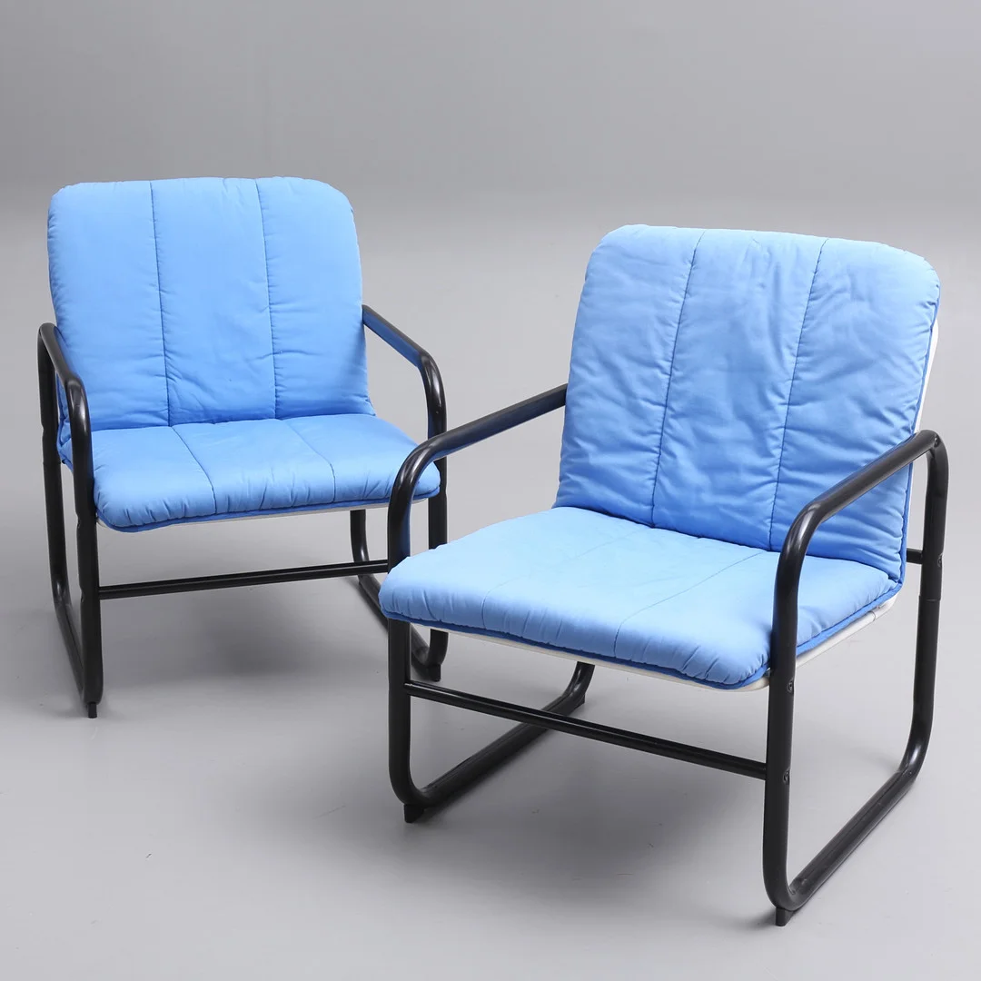 KNUT OCH MARIANNE HAGBERG. Fåtöljer, ett par, modell Mölle, design 80-talet, IKEA. — Armchairs & Chairs — Auktionshuset Thelin & Johansson