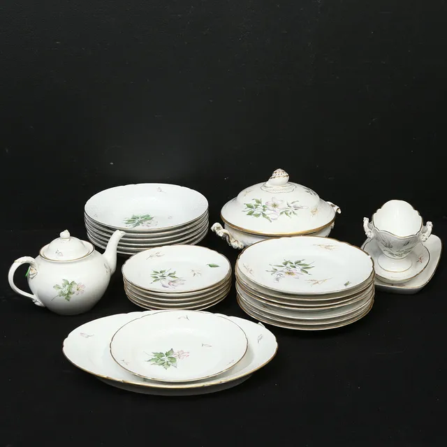 SERVISDELAR, 24 delar, porslin, Royal Copenhagen, Danmark.