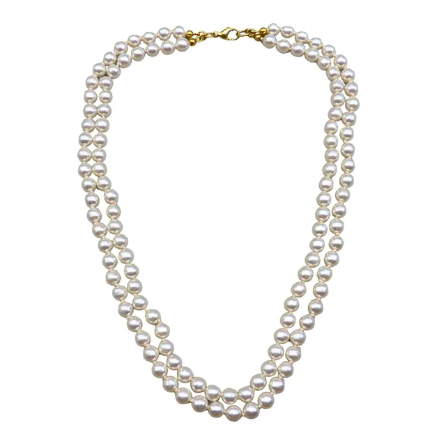 DOPPELREIHIGE PERLENKETTE MIT VERSCHLUSS AUS 333ER GELBGOLD.