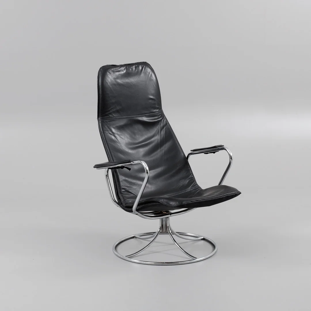 TORD BJÖRKLUND. Snurrfåtölj, "Exen", IKEA, 1980-tal. — Armchairs & Chairs — Göteborgs Auktionsverk