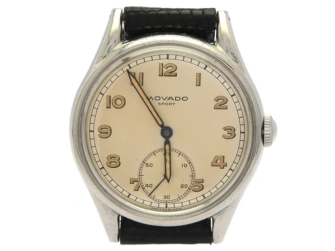 MOVADO, Sport, "Francois Borgel Case", Cal 125, Boett nr. 1163690 / 18127, herrur, 34 mm, stål, manuell, plexiglas, liten sekundvisare, skadad urtavla/visare, läderband, ca 1950. — Klockor/Movado — Kaplans