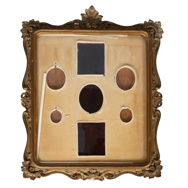 A 19TH CENTURY GILT GESSO PORTRAIT MINIATURE FRAME.