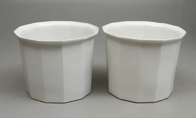 YTTERFODER, 2 st, porslin, "Oktavius", Karin Björquist, Gustavsberg.