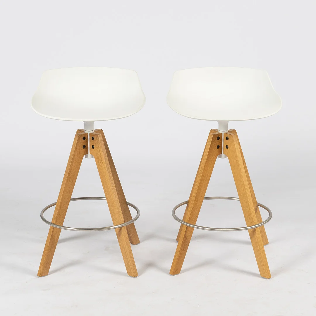 JEAN-MARIE MASSAUD. "Flow stool", ett par, för mdf Italia, samtida. — Armchairs & Chairs — Stockholms Auktionsverk Helsingborg